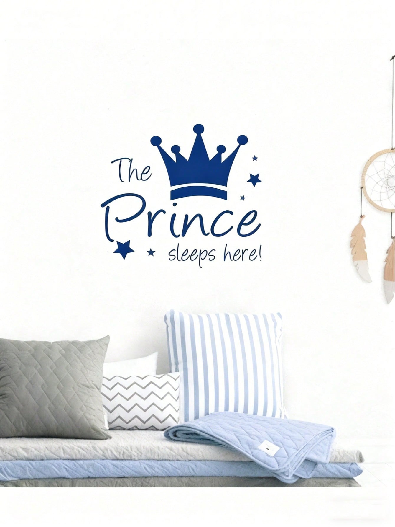Baby Nursery Wallpaper Girl - Abnehmbarer Prinzessinnen-Kronen-Wandaufkleber „Die Prinzessin schläft hier“