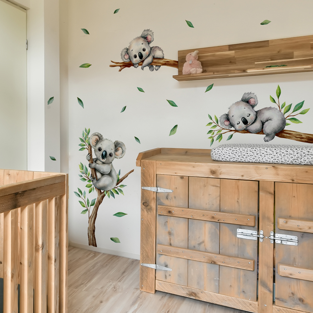 Cartoon Koala Klettern Baum Zw – Baby Nursery Wall Decals Bewertung und Preis